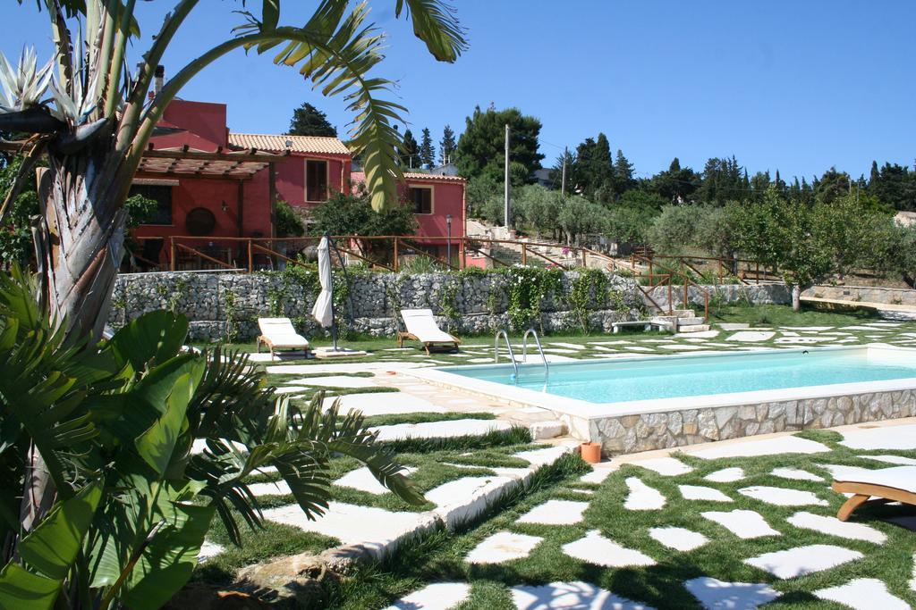 Crocevie B&B Baglio Degli Ulivi מראה חיצוני תמונה